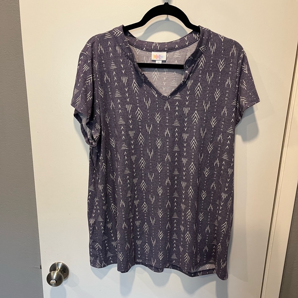 Lularoe Layla top